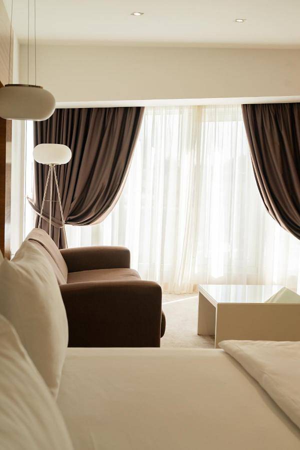 Hôtel pour 2 personnes, avec vue à Novi Sad - 3