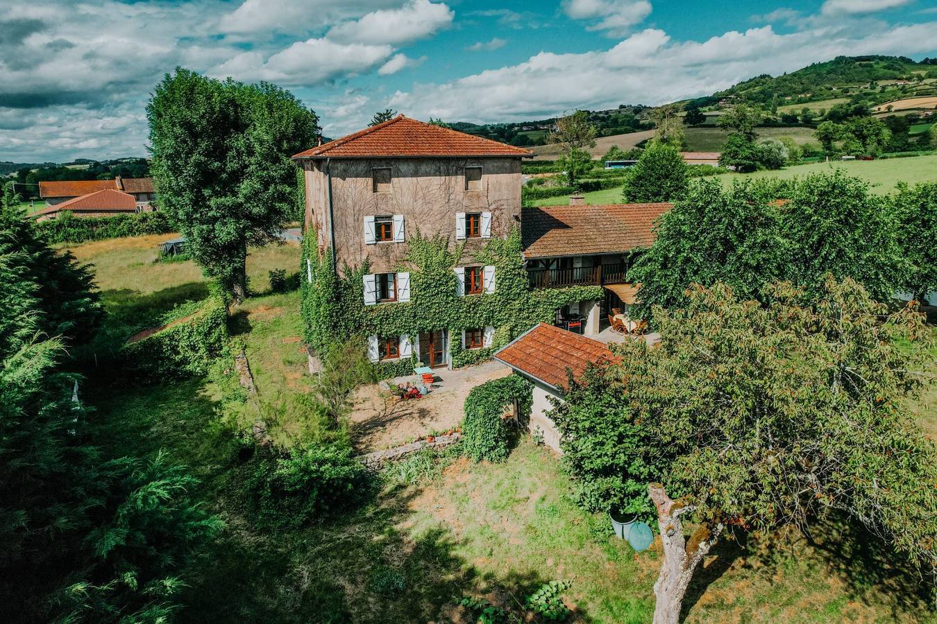 Le Moulin de Saint Jacques - Chambre 1 in Deux-Grosnes, Région de Villefranche-sur-Saône