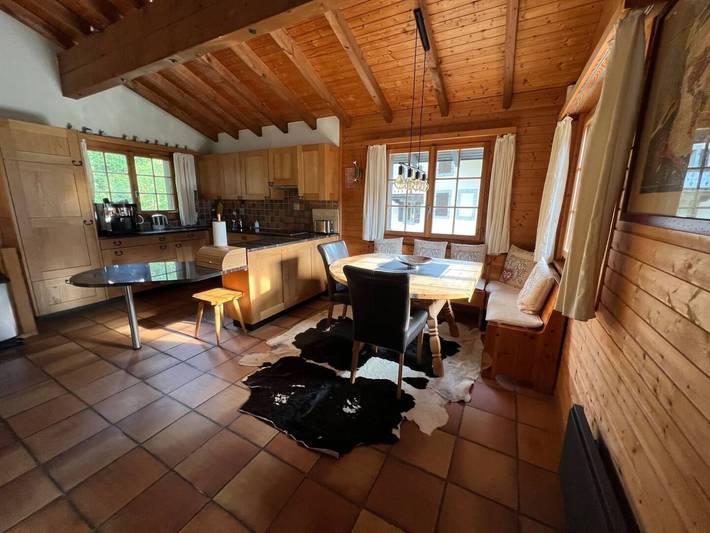 Location de vacances pour 7 personnes, avec vue sur le lac et sauna ainsi que terrasse et jardin, animaux acceptés à Orsières - 3