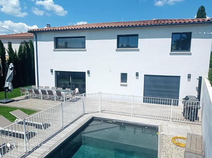 Villa pour 10 personnes, avec piscine et jardin à Alès