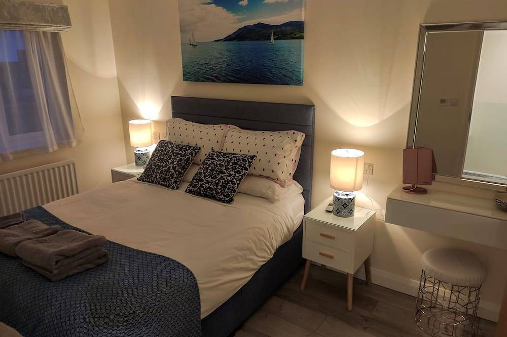 5* Centrally located Luxury Detached Home in Newry in Newry, Grafschaft Armagh