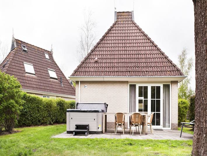 Ferienhaus für 6 Personen, mit Garten und Sauna