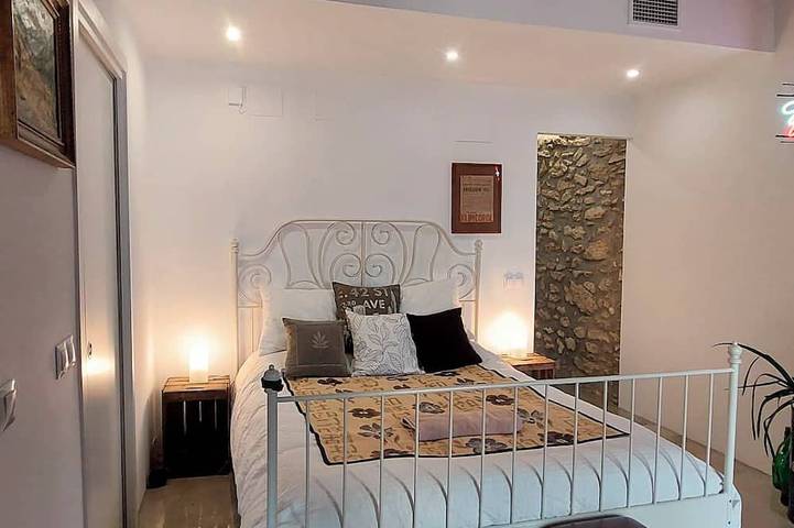 Ganze Wohnung, Echter Vintage-Loft im Stadtzentrum in Vilanova i la Geltrú, Garraf