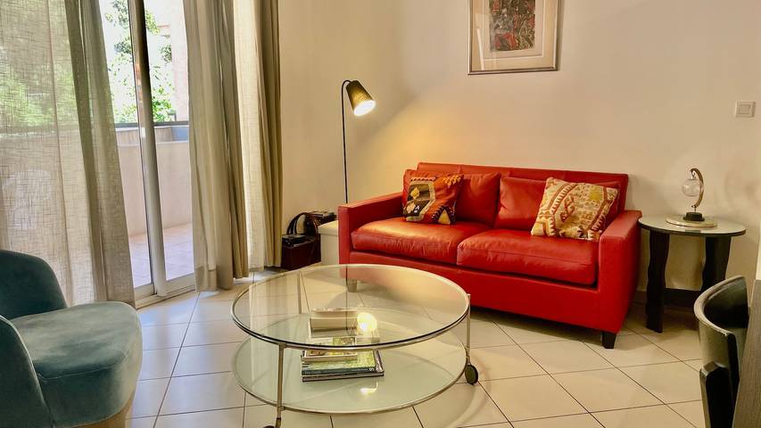 Gîte pour 2 personnes, avec terrasse à Beausoleil - 4