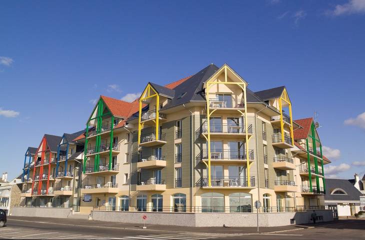 Entire apartment, Residence Les Terrasses de la Plage (Non Sea View) in Cayeux-sur-Mer, Abbeville region
