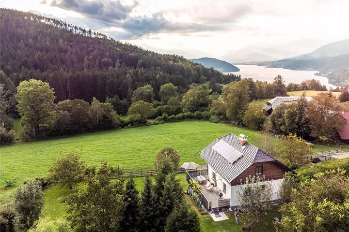 Ferienhaus für 6 Personen, mit Seeblick und Garten sowie Ausblick, kinderfreundlich in Kärnten - 2