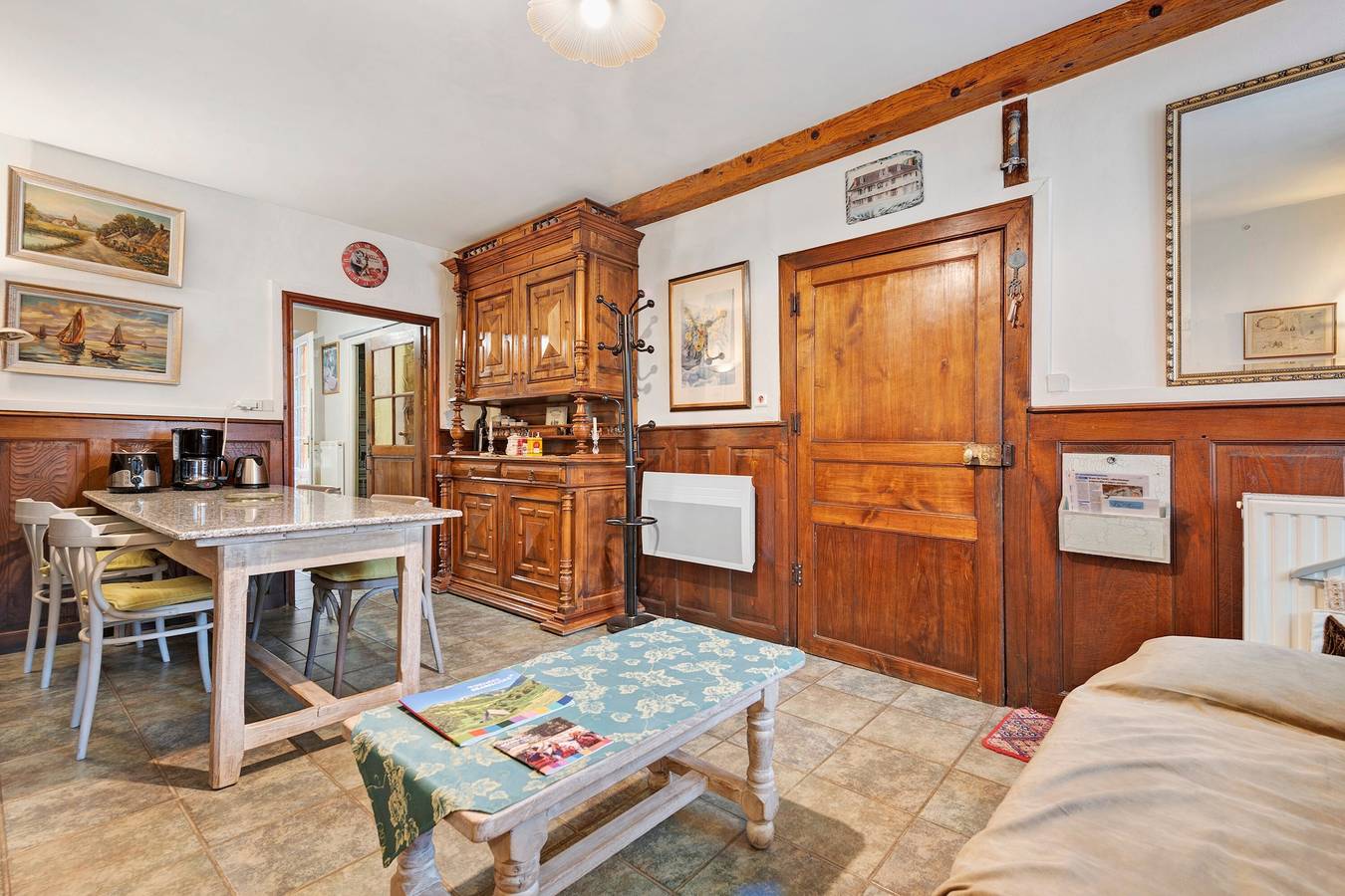 Holiday Home "Gîte La Petite Gourmande" with Shared Terrace, Communal Garden and Wi-Fi in Aramits, Béarn
