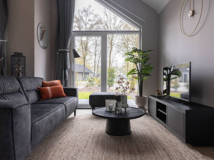Öko-Villa am Waldrand in den Niederlanden in Oirschot, Nordbrabant