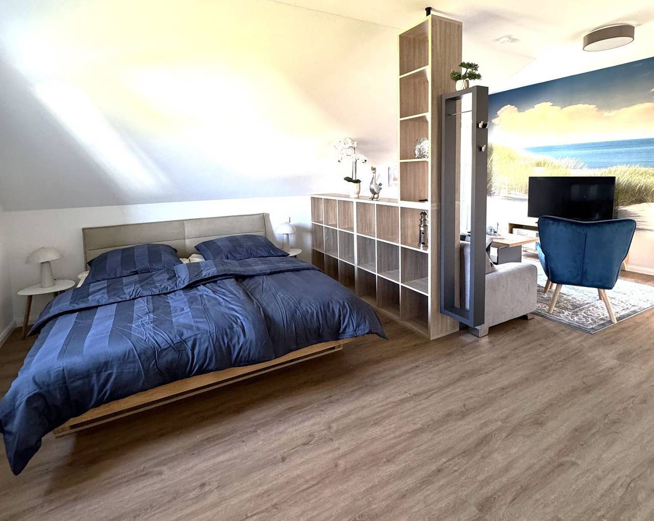 Ganze Wohnung, Ferienwohnung mit Balkon & Wasserblick – voll ausgestattet für 2 Personen in Puddemin, Poseritz