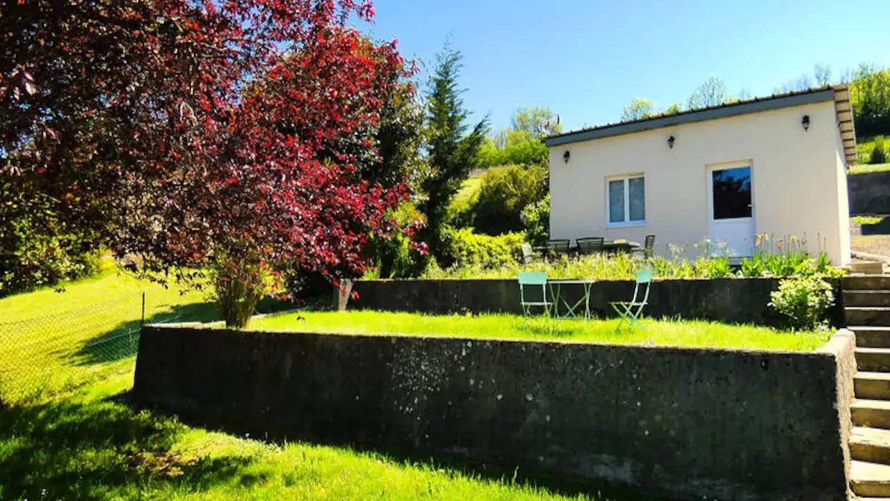 Appartement de vacances entier, Appartement de vacances pour 5 personnes avec terrasse in Bilieu, Lac de Paladru
