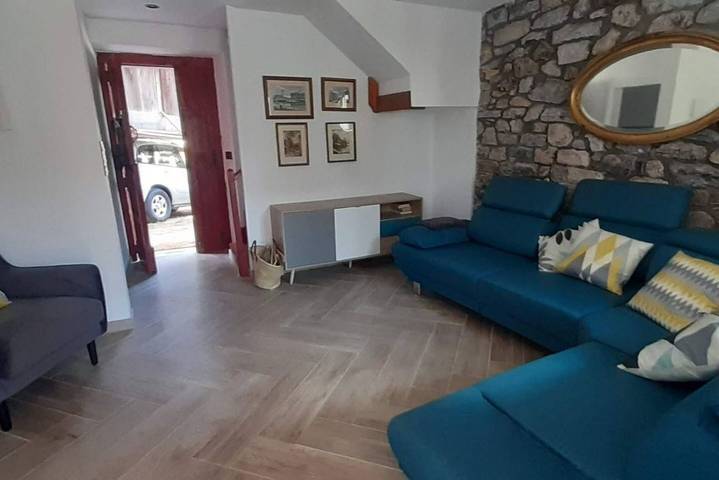 Apartamento entero, 14A07 Casa de playa Elisa con Jardín in La Isla (Colunga), Colunga