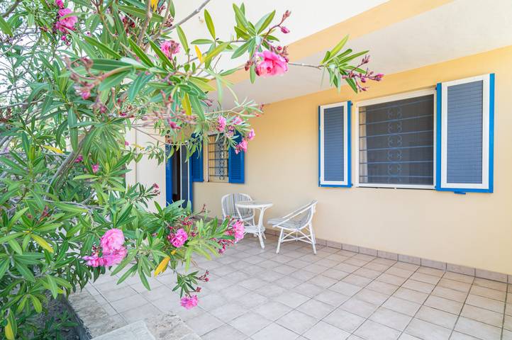 Ferienwohnung für 4 Personen, mit Terrasse und Garten - 1