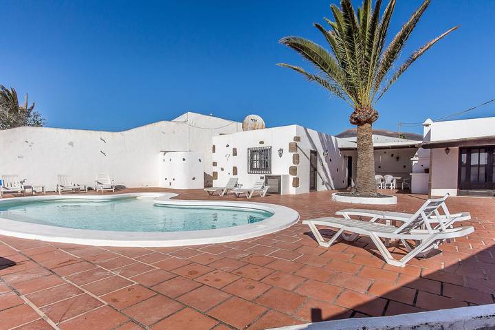 Villa for 6 personer, med hage på Lanzarote