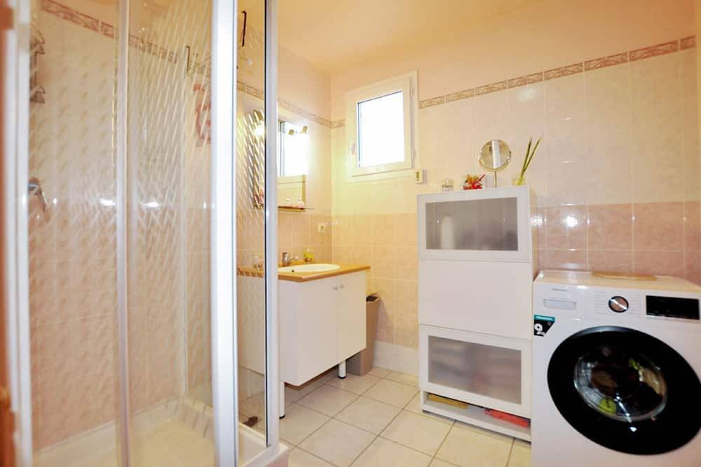 Nice home in Lézignan-Corbières in Lézignan-Corbières, Narbonne region