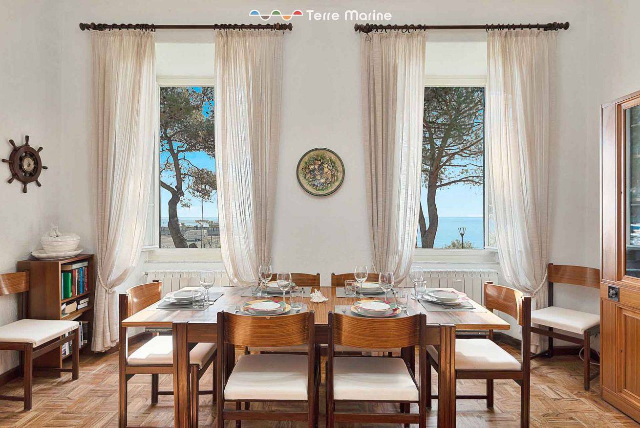 Entire apartment, Musica del Mare in Monterosso al Mare, Monterosso al Mare Municipality