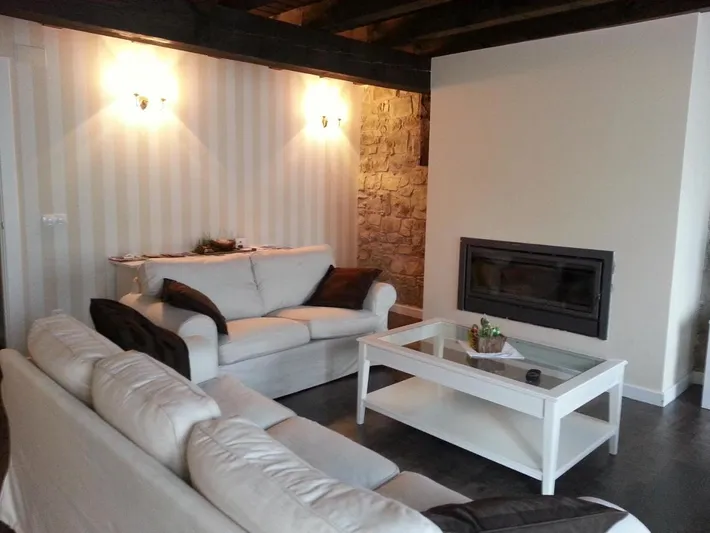 Casa rural para 8 personas, con terraza y vistas, Se admiten mascotas - 1