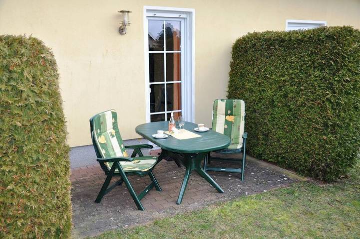 Bauernhof für 2 Personen, mit Terrasse, mit Haustier in Alt Reddevitz