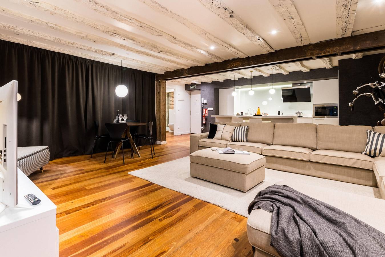 Amelia Suite Apartment, foto 11