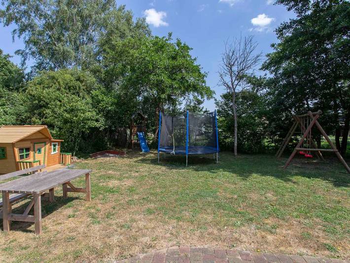 Ferienwohnung für 6 Personen, mit Balkon und Seeblick, kinderfreundlich in Wiek - 2