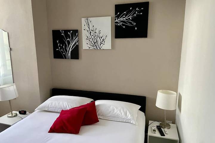 Appartement entier, La Champenoise 2 spacieux logement au cœur du centre-ville in Troyes, Aube