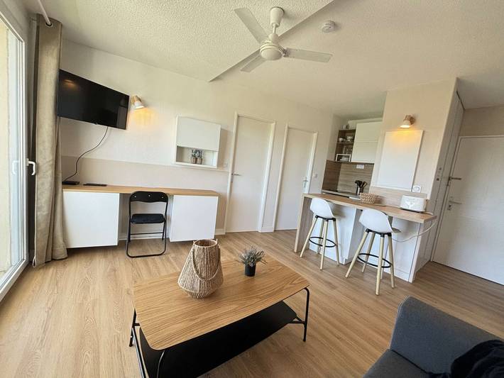 Gîte pour 2 personnes, avec piscine dans Port des Minimes - 2