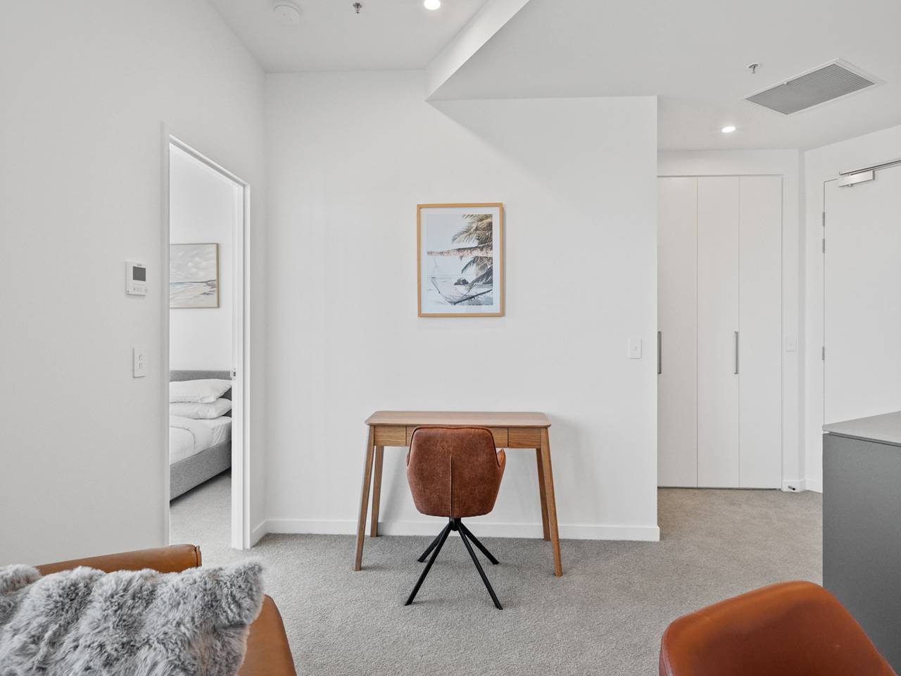 Ganze Wohnung, Apartment mit Zugang zu Fitnessraum und Hallenbad in Woden, Canberra