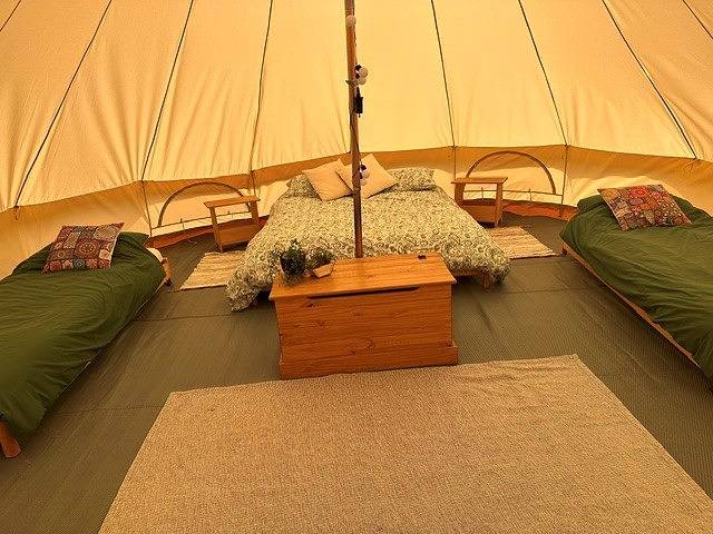 Tipi pour 4 personnes in Northamptonshire