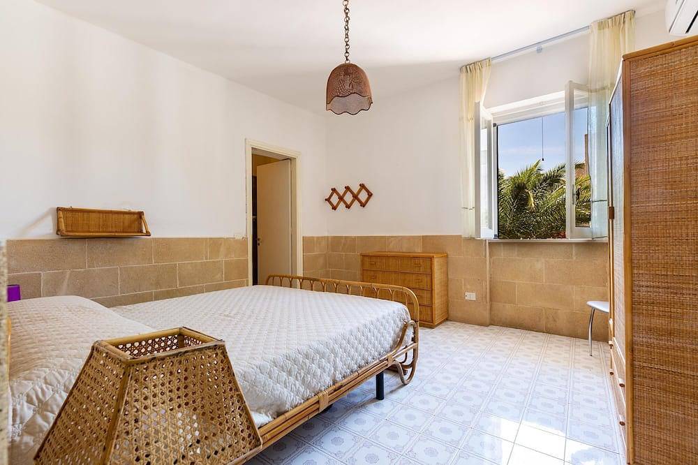 Villa Domy by Barbarhouse in Baia Verde, Golfo di Taranto