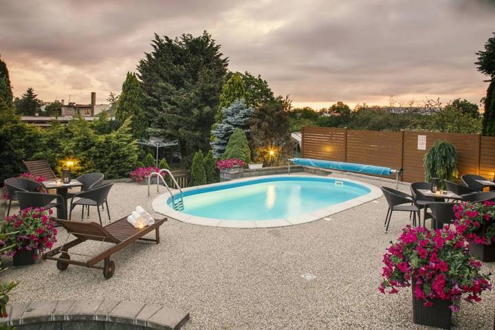 Appartement de vacances pour 5 personnes, avec Balcon et Terrasse ainsi que Piscine et Vue