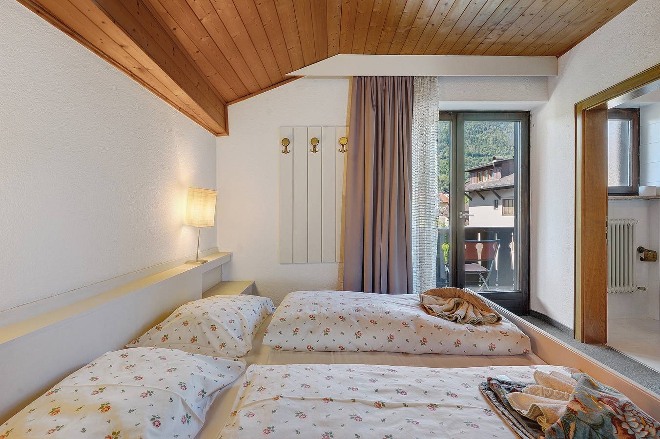 Biobauernhof Toellerhof 'Zimmer 6' mit Bergblick, Gemeinschaftspool und Wi-Fi in Algund, Texelgruppe