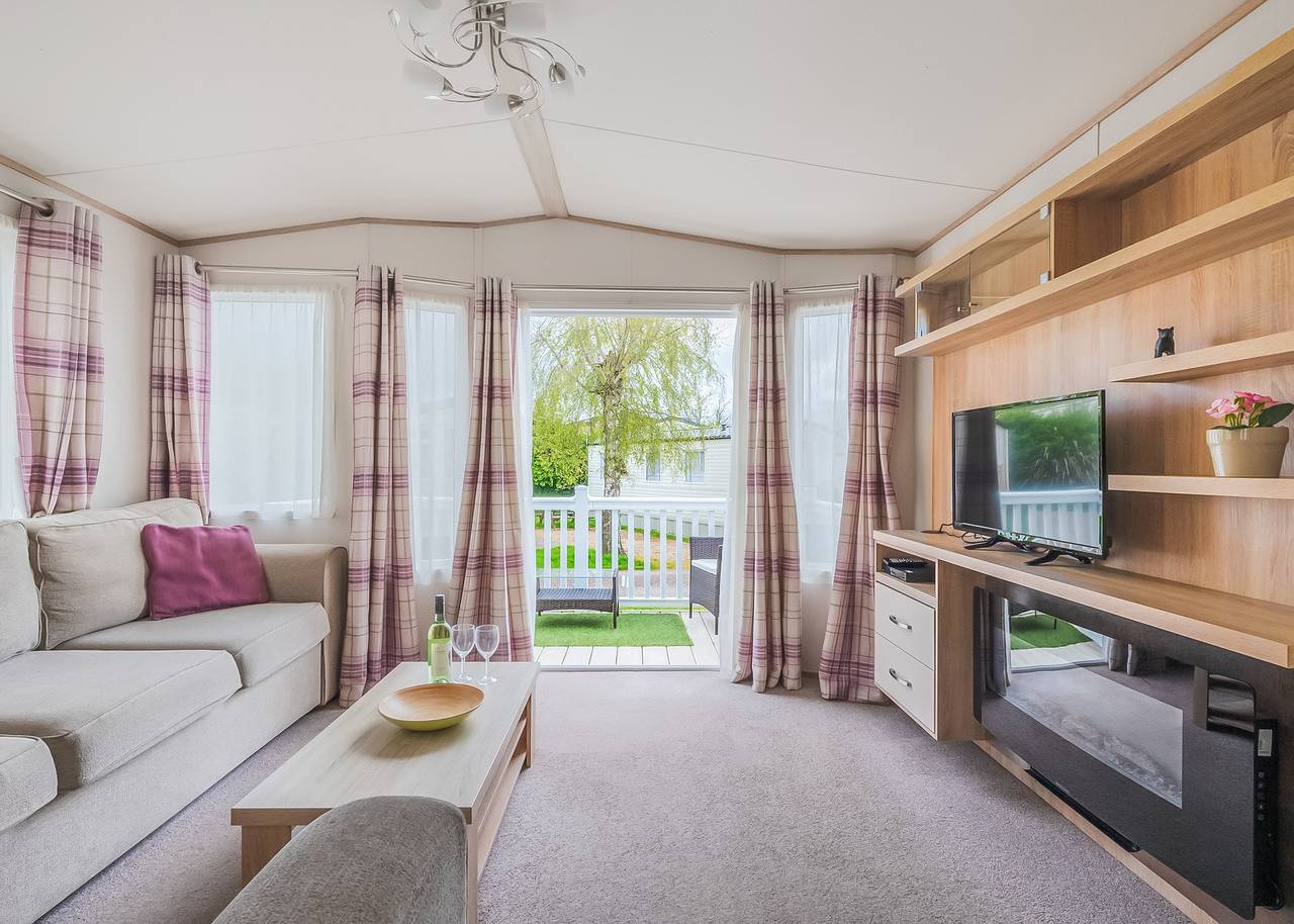 Signature Three Bedroom in Rodney Stoke, Somerset