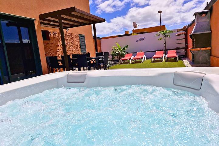 Villa für 9 Personen, mit Whirlpool und Garten auf Fuerteventura