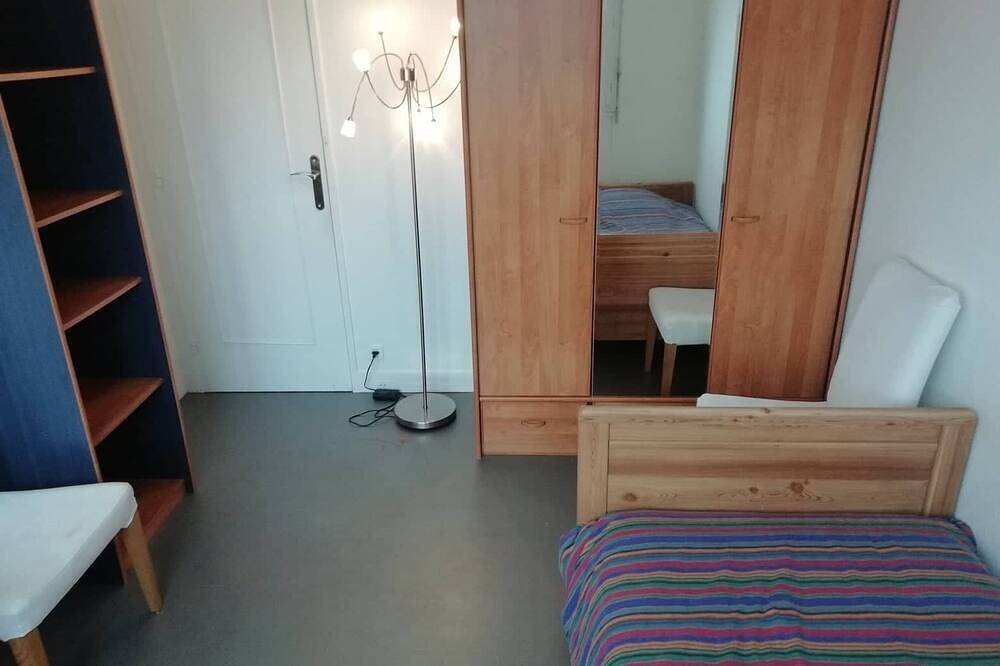 Appartement avec balcon proche du Rer B in Villebon-sur-Yvette, Essonne