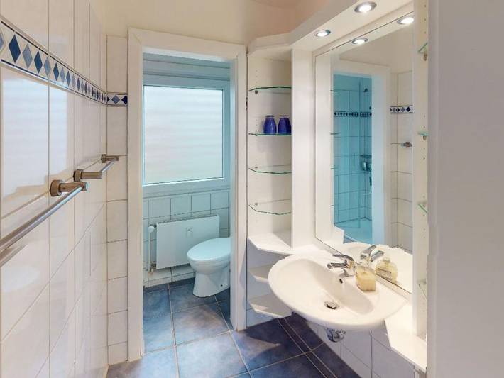 Ganze Ferienwohnung, Sandbank Hörnum - Gemütliche Ferienwohnung mit Balkon im Hörnum Hüs in ruhiger, strandnaher Lage. in Hörnum, Sylt