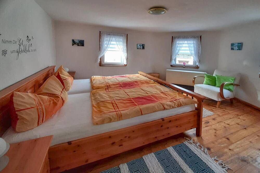Ganze Wohnung, Ferienwohnung im Harz mit Garten in Thale, Harzvorland