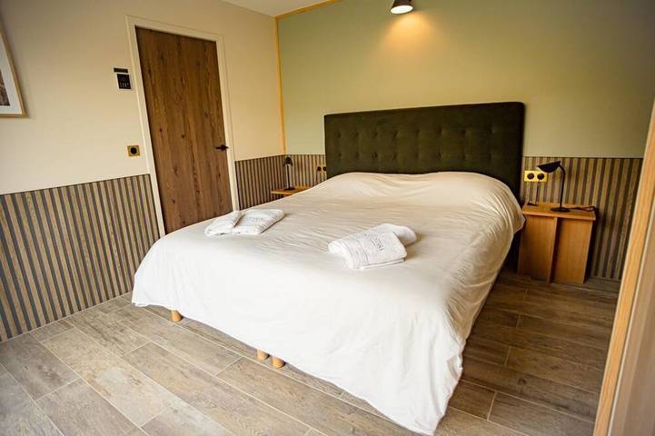 Location de vacances pour 11 personnes, avec jardin et jacuzzi dans Saint-Mards-en-Othe - 4