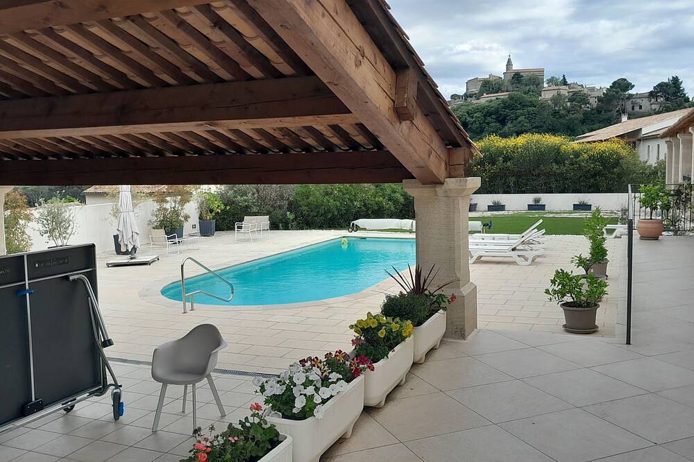 Pied Du Ventoux Villa Grand Confort in Crillon-le-Brave, Parc naturel régional du Mont-Ventoux