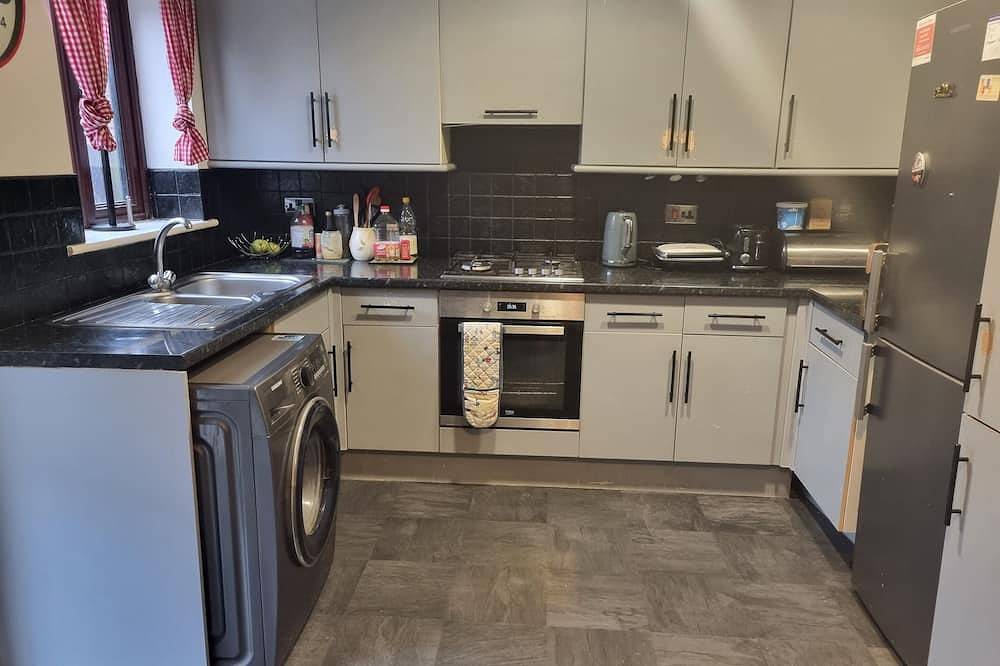 A peaceful home, close to so many Amenities and  to the city centre  in Kingston-upon-Hull, Yorkshire and the Humber