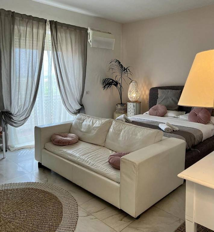 Chambre d’hôte pour 2 personnes, avec terrasse ainsi que jardin et vue à Fiumicino - 4