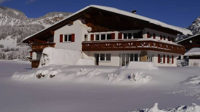Ferienwohnung für 5 Personen, mit Garten am Haldensee - 2