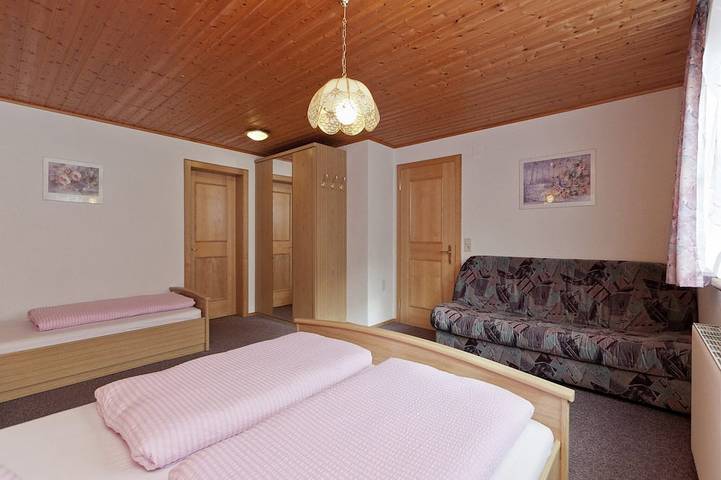Hütte für 4 Personen, mit Terrasse im Montafon - 3