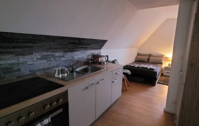 Studio für 2 Personen, mit Garten