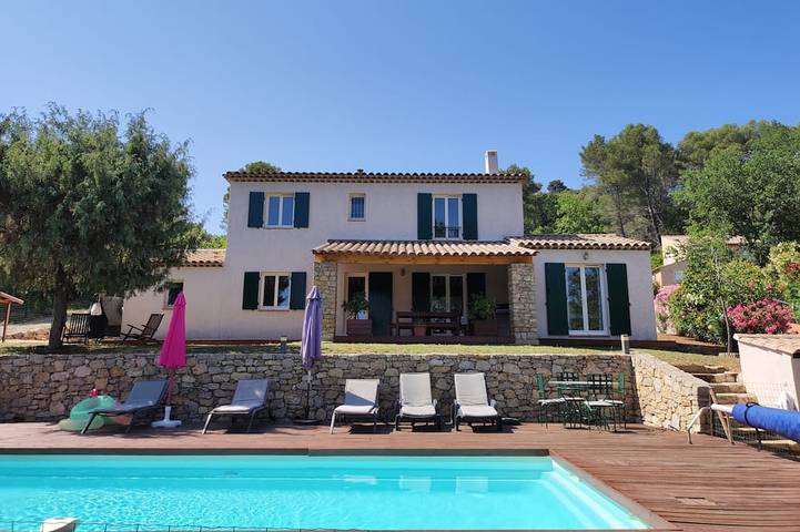 Villa pour 7 personnes, avec terrasse et jardin à Draguignan
