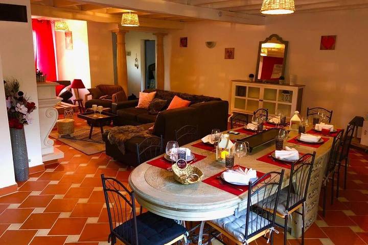 Location de vacances pour 16 personnes, avec piscine et jardin, animaux acceptés à Pierry - 3