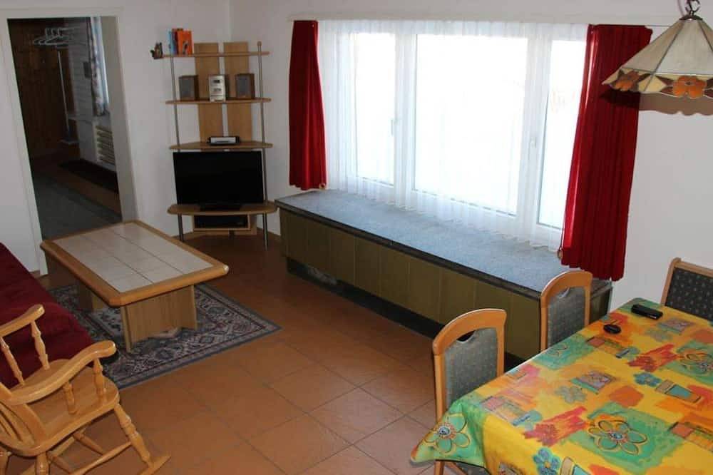Ganze Wohnung, Haus Bernova, (Flumserberg Tannenboden) in Flumserberg, Flums
