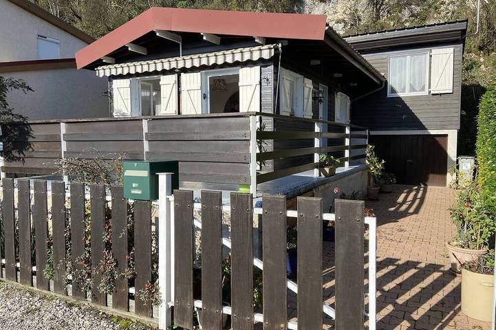 Gîte pour 4 personnes, avec Terrasse à Rochefort-sur-Nenon
