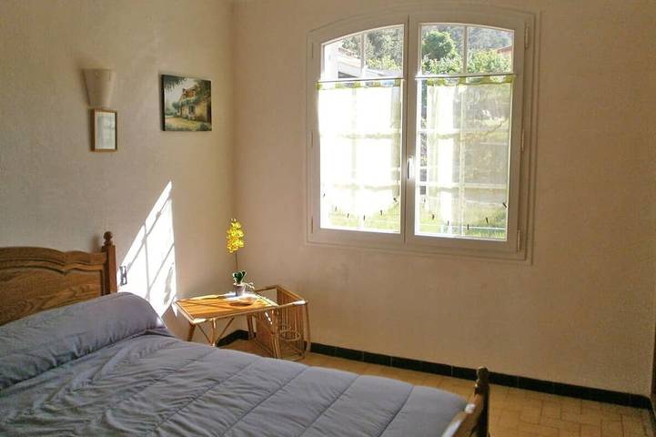 Location de vacances pour 6 personnes, avec jardin à Mazaugues - 3