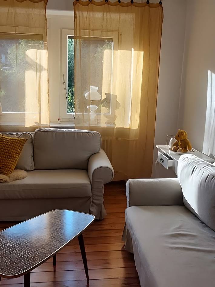 Ganze Wohnung, Ferienwohnung 'Haus Burghalde' mit gemeinsamer Terrasse, Garten und Wlan in Bleichheim, Herbolzheim