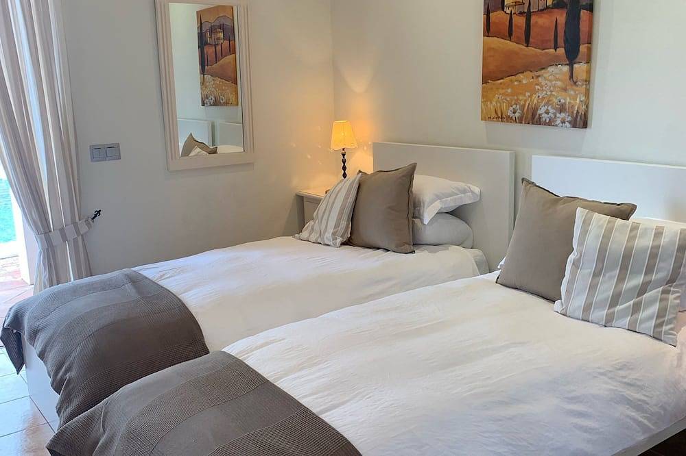 Magnífica villa de lujo, capacidad para 8 personas, piscina propia, wifi, Montejaque, zona de Ronda in Montejaque, Provincia de Málaga