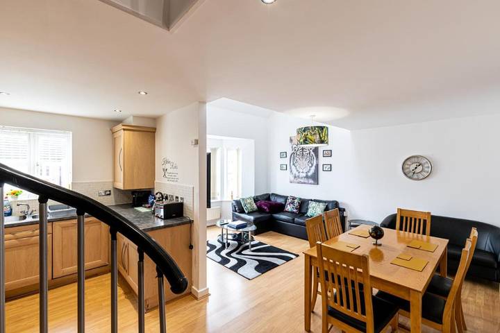 Apartment for 6 people in Warrington
